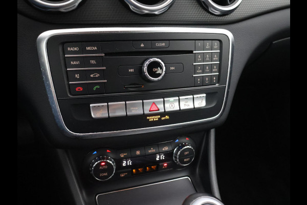 Mercedes-Benz GLA 180 *74.453 KM* + STOELVERWARMING | LED | CAMERA | NAVI | ELEKTR. ACHTERKLEP