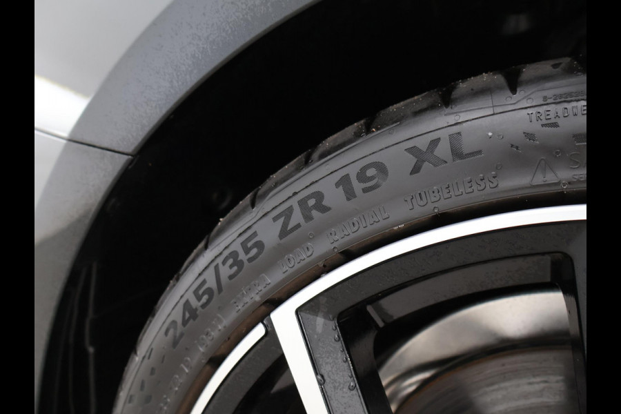 Audi A4 Limousine 35 TFSI 150 PK AUT. *999 KM!* + VIRTUAL COCKPIT | SFEERVERLICHTING | 19 INCH