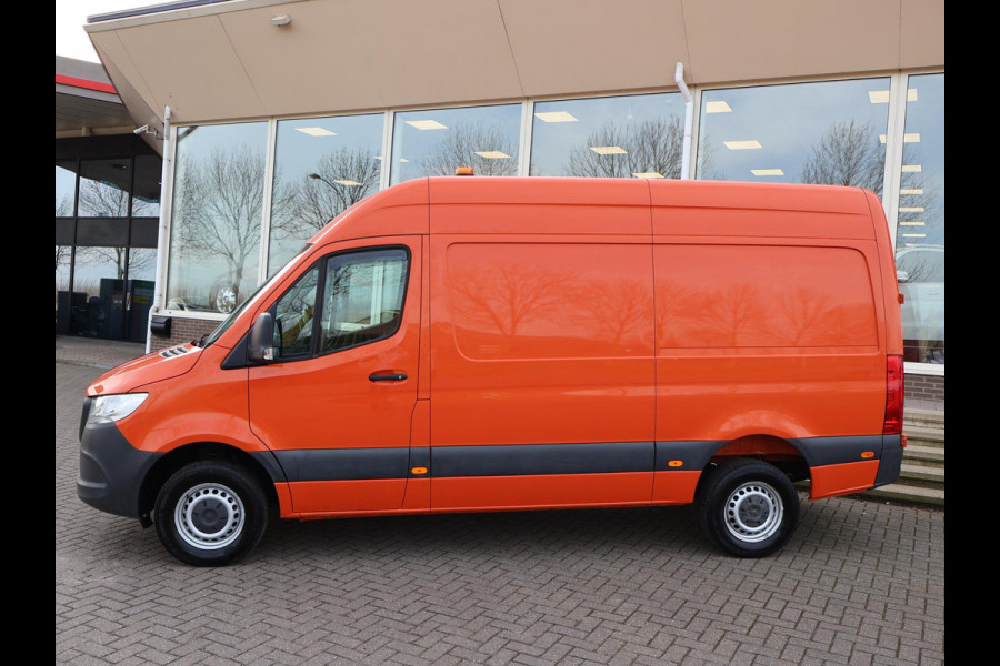 Mercedes-Benz Sprinter 316 2.2 CDI 163 PK L2H2 + 3500 KG TREKHAAK | APPLE CARPLAY | STANDKACHEL | CAMERA