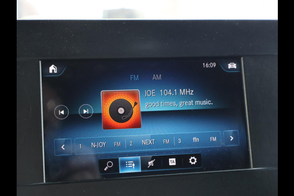 Mercedes-Benz Sprinter 316 2.2 CDI 163 PK L2H2 + 3500 KG TREKHAAK | APPLE CARPLAY | STANDKACHEL | CAMERA