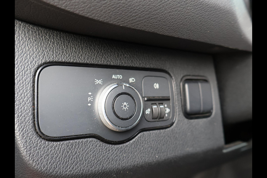 Mercedes-Benz Sprinter 316 2.2 CDI 163 PK L2H2 + 3500 KG TREKHAAK | APPLE CARPLAY | STANDKACHEL | CAMERA