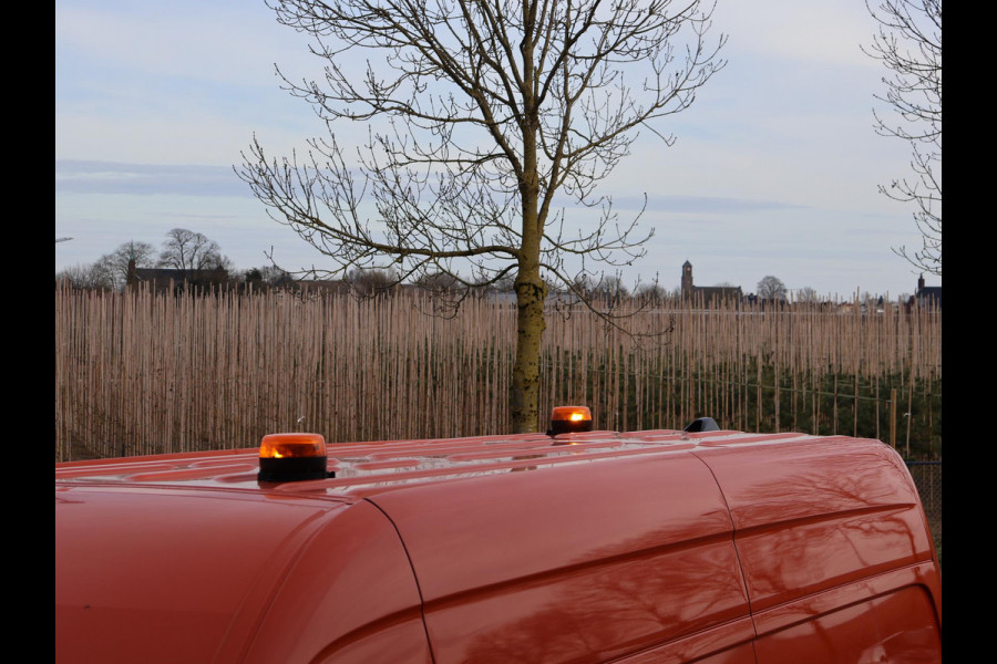 Mercedes-Benz Sprinter 316 2.2 CDI 163 PK L2H2 + 3500 KG TREKHAAK | APPLE CARPLAY | STANDKACHEL | CAMERA