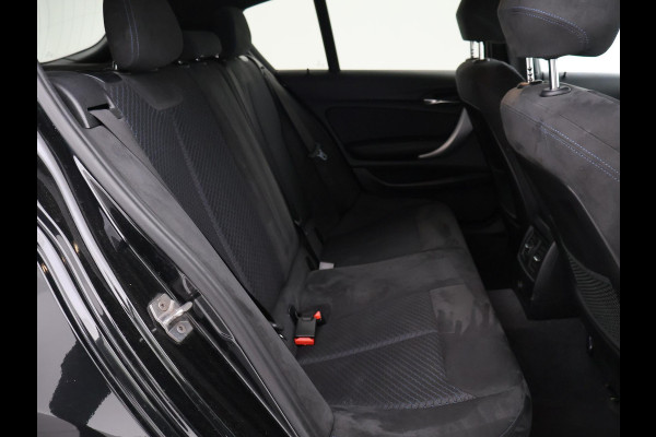 BMW 1-serie M140i 340 PK M-SPORT AUT8 + HARMAN/KARDON | 19 INCH | SPORTUITLAAT | CAMERA | STOELVERWARMING