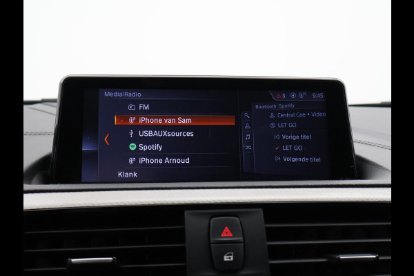 BMW 1-serie M140i 340 PK M-SPORT AUT8 + HARMAN/KARDON | 19 INCH | SPORTUITLAAT | CAMERA | STOELVERWARMING