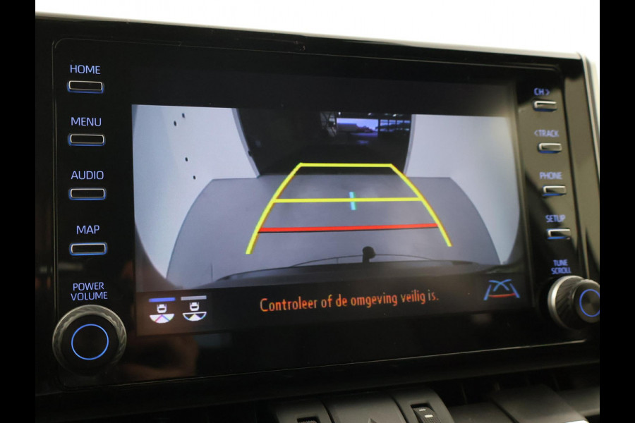 Toyota RAV4 2.5 HYBRID AWD BI-TONE + TREKHAAK | CARPLAY | CAMERA | STUUR/STOELVERWARMING