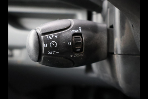 Toyota ProAce Worker 2.0 D-4D LONG NAVIGATOR + TREKHAAK / IMPERIAAL / NAVIGATIE / CRUISE CONTROL