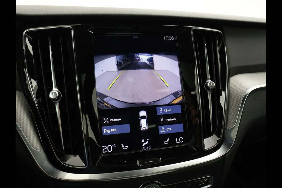 Volvo V60 2.0 T4 190 PK R-DESIGN + PANORAMADAK | WEGKL. TREKHAAK | STUURVERW. | ADAPTIVE CRUISE CONTROL