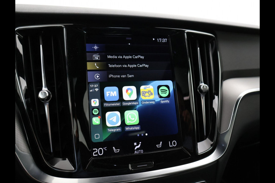 Volvo V60 2.0 T4 190 PK R-DESIGN + PANORAMADAK | WEGKL. TREKHAAK | STUURVERW. | ADAPTIVE CRUISE CONTROL