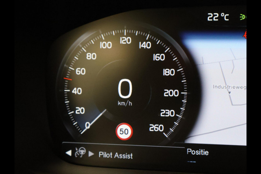 Volvo V60 2.0 T4 190 PK R-DESIGN + PANORAMADAK | WEGKL. TREKHAAK | STUURVERW. | ADAPTIVE CRUISE CONTROL