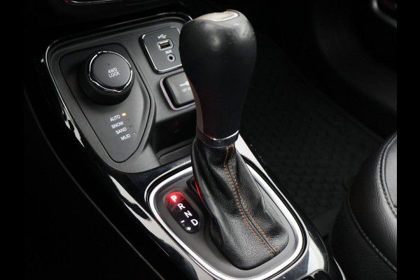 Jeep Compass 1.4 MULTIAIR 170 PK AUT. 4X4 LIMITED + BEATS AUDIO | APPLE CARPLAY | STUURVERWARMING