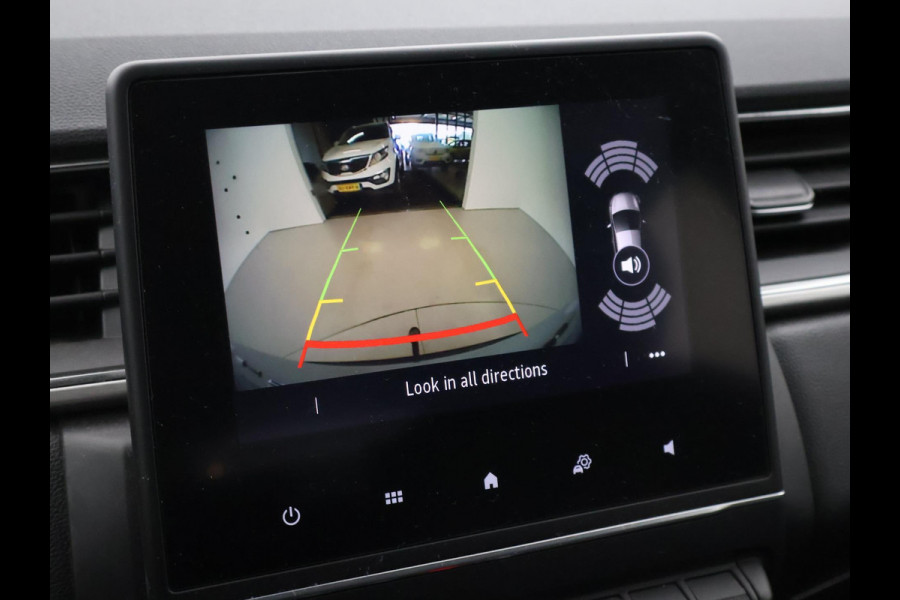 Renault Captur 1.0 TCe 100 PK INTENS + APPLE CARPLAY / SFEERVERLICHTING / TREKHAAK