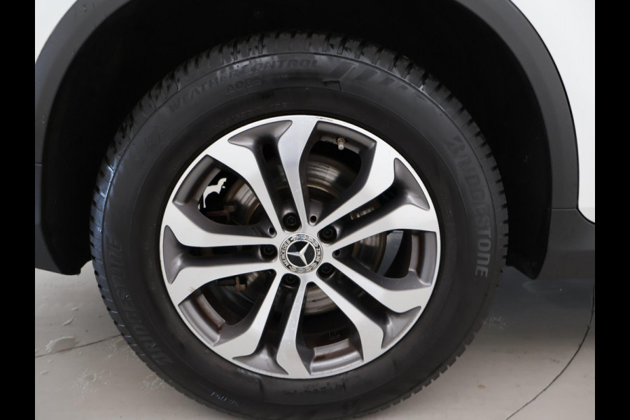 Mercedes-Benz GLC 200 AUT9 NIEUW MODEL + DIGITALE COCKPIT | PANORAMA | 360 CAMERA | LED