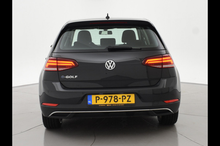 Volkswagen e-Golf Aut. + APPLE CARPLAY | FULL LED | CAMERA | SFEERVERLICHTING | NAVIGATIE
