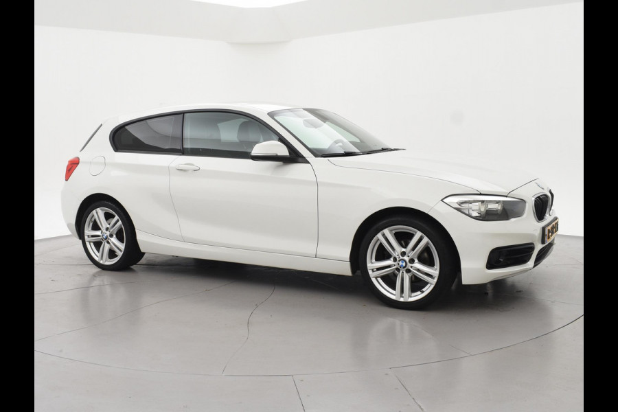 BMW 1-serie 118i 3-DEURS + LEDER | SPORTSTOELEN | STOELVERW. | 18 INCH