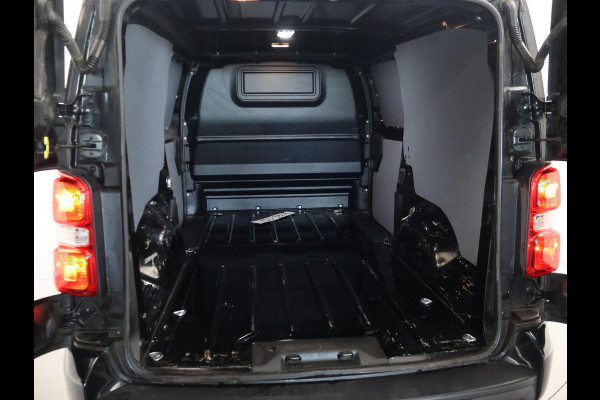 Toyota ProAce Worker 2.0 D-4D 180 PK AUT. BLACK PLATINUM + LEDER STOELVERW. | CAMERA | TREKHAAK| NAVIGATIE | TREEPLANKEN