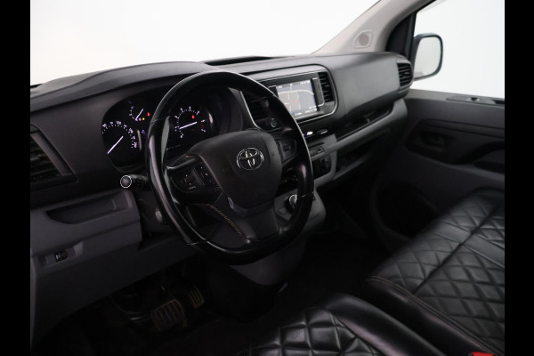 Toyota ProAce Worker 2.0 D-4D 180 PK AUT. BLACK PLATINUM + LEDER STOELVERW. | CAMERA | TREKHAAK| NAVIGATIE | TREEPLANKEN