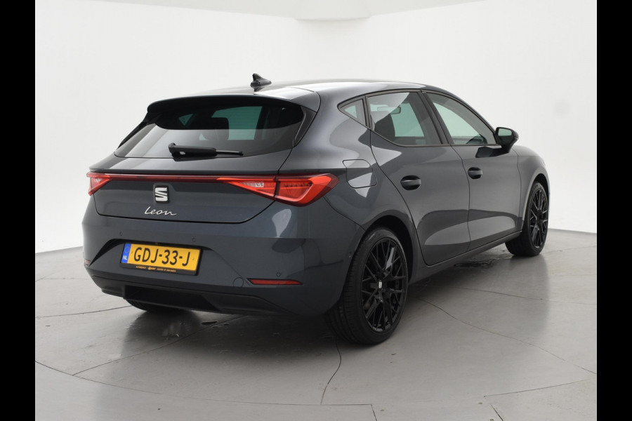 Seat Leon 1.0 TSI STYLE INTENSE + WEGKL. TREKHAAK | VIRTUAL COCKPIT | CAMERA | STOELVERW. | NAVIGATIE | CARPLAY