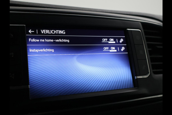 Toyota ProAce Worker 2.0 D-4D 180 PK AUT. BLACK PLATINUM + LEDER STOELVERW. | CAMERA | TREKHAAK| NAVIGATIE | TREEPLANKEN