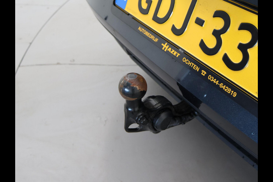 Seat Leon 1.0 TSI STYLE INTENSE + WEGKL. TREKHAAK | VIRTUAL COCKPIT | CAMERA | STOELVERW. | NAVIGATIE | CARPLAY