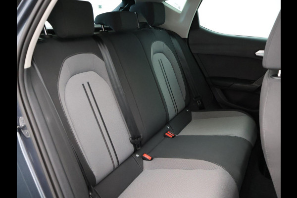 Seat Leon 1.0 TSI STYLE INTENSE + WEGKL. TREKHAAK | VIRTUAL COCKPIT | CAMERA | STOELVERW. | NAVIGATIE | CARPLAY