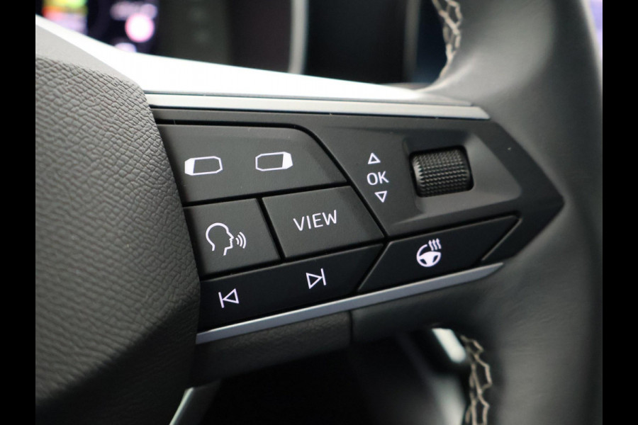 Seat Leon 1.0 TSI STYLE INTENSE + WEGKL. TREKHAAK | VIRTUAL COCKPIT | CAMERA | STOELVERW. | NAVIGATIE | CARPLAY