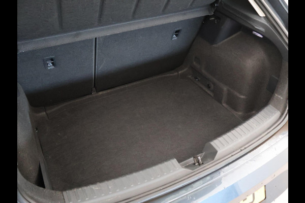 Seat Leon 1.0 TSI STYLE INTENSE + WEGKL. TREKHAAK | VIRTUAL COCKPIT | CAMERA | STOELVERW. | NAVIGATIE | CARPLAY