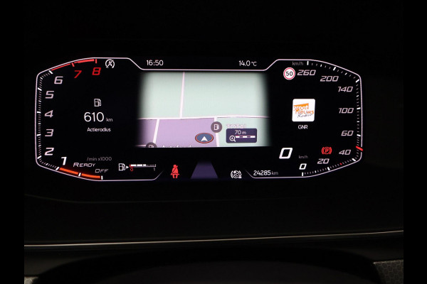 Seat Leon 1.0 TSI STYLE INTENSE + WEGKL. TREKHAAK | VIRTUAL COCKPIT | CAMERA | STOELVERW. | NAVIGATIE | CARPLAY