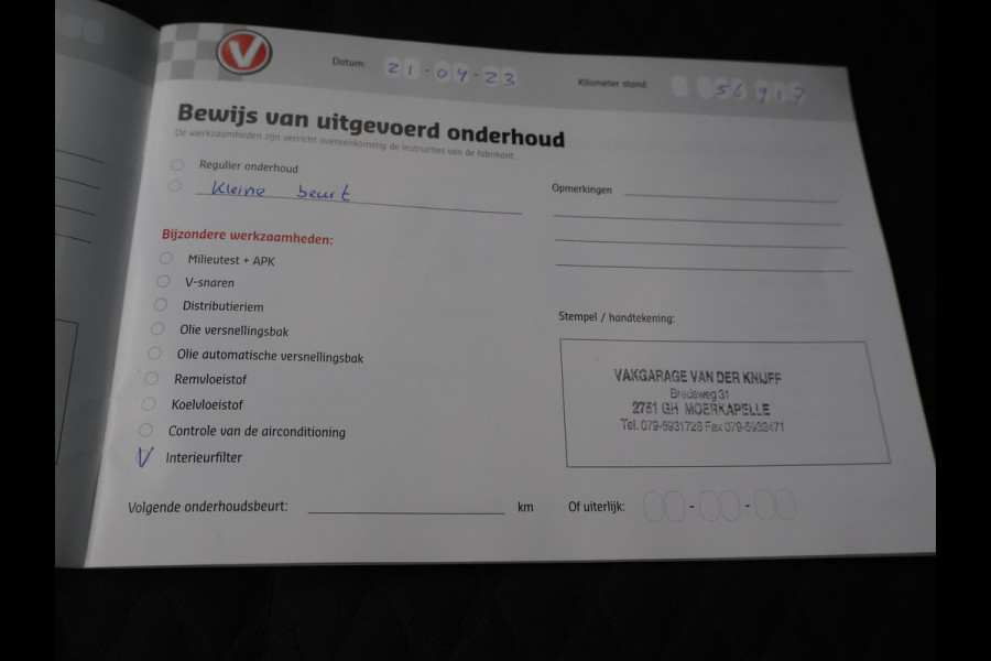 Volkswagen Golf 1.5 TSI 130 PK IQ.DRIVE + LED | TREKHAAK | CAMERA | APPLE CARPLAY | DAB