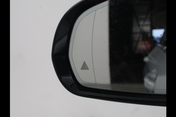 Mercedes-Benz E-Klasse Estate 220d 194 PK AUT9 AVANTGARDE + TREKHAAK Mercedes-Benz E-klasse Estate 220d 194 PK AUT9 + TRKEHAAK / SFEERVERLICHTING / SFEERVERLICHTING / APPLE CARPLAY / LED