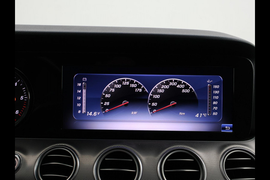 Mercedes-Benz E-Klasse Estate 220d 194 PK AUT9 AVANTGARDE + TREKHAAK Mercedes-Benz E-klasse Estate 220d 194 PK AUT9 + TRKEHAAK / SFEERVERLICHTING / SFEERVERLICHTING / APPLE CARPLAY / LED