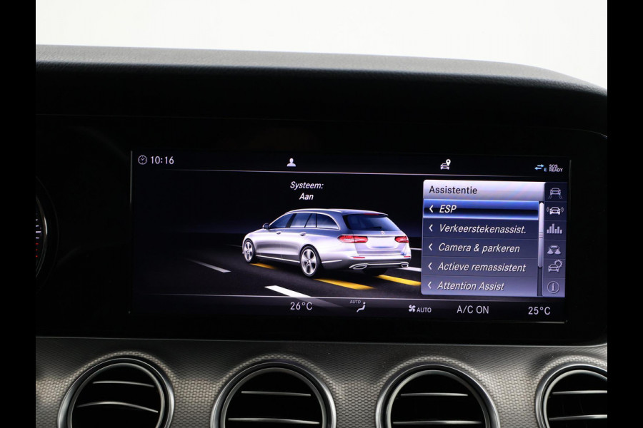 Mercedes-Benz E-Klasse Estate 220d 194 PK AUT9 AVANTGARDE + TREKHAAK Mercedes-Benz E-klasse Estate 220d 194 PK AUT9 + TRKEHAAK / SFEERVERLICHTING / SFEERVERLICHTING / APPLE CARPLAY / LED