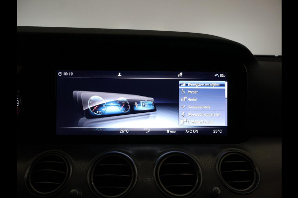 Mercedes-Benz E-Klasse Estate 220d 194 PK AUT9 AVANTGARDE + TREKHAAK Mercedes-Benz E-klasse Estate 220d 194 PK AUT9 + TRKEHAAK / SFEERVERLICHTING / SFEERVERLICHTING / APPLE CARPLAY / LED