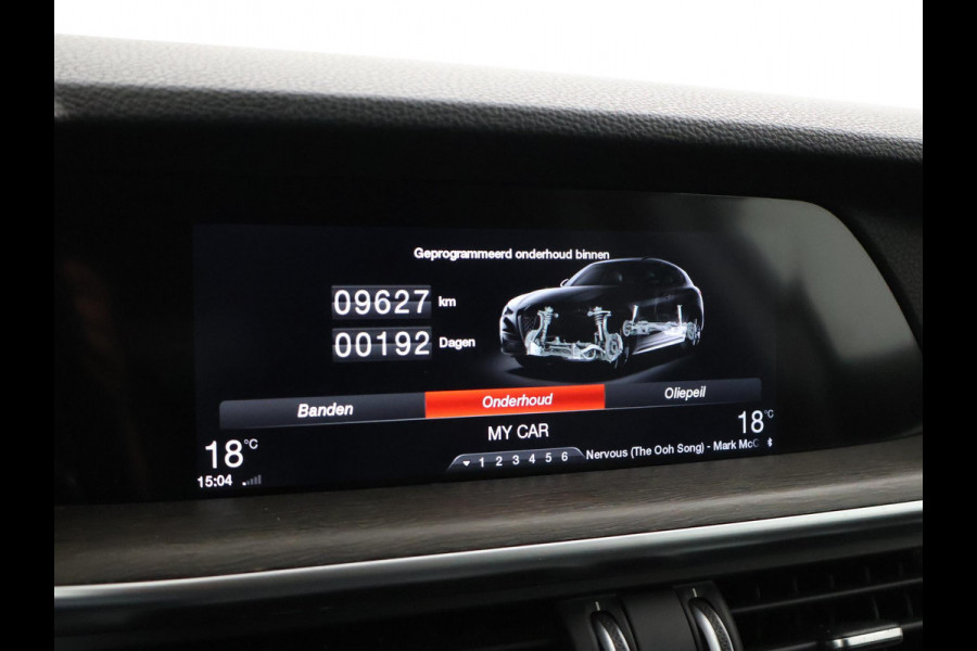 Alfa Romeo Stelvio 2.0T 280 PK AWD FIRST EDITION + 20 INCH | TREKHAAK | LEDER | STUURVERW. | STOELVERW. | CAMERA