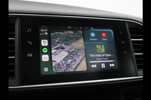 Peugeot 308 SW 1.5 BLUEHDI 130 PK PREMIUM *BTW* + TREKHAAK | PANORAMA | CAMERA | APPEL CARPLAY