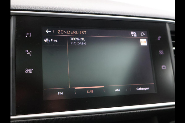 Peugeot 308 SW 1.5 BLUEHDI 130 PK PREMIUM *BTW* + TREKHAAK | PANORAMA | CAMERA | APPEL CARPLAY