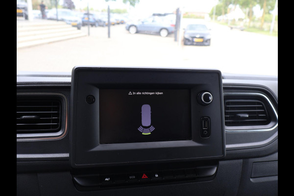Renault Master T35 2.3 DCI 135 L2H2 COMFORT + APPLE CARPLAY | NAVIGATIE | CRUISE | DAB+