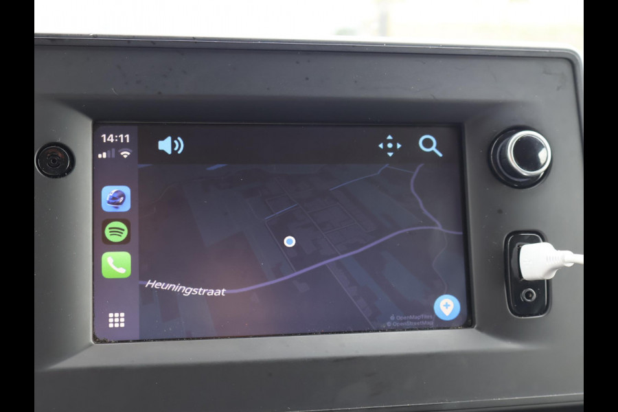 Renault Master T35 2.3 DCI 135 L2H2 COMFORT + APPLE CARPLAY | NAVIGATIE | CRUISE | DAB+