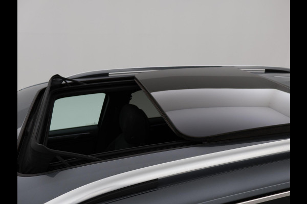 Volkswagen Tiguan Allspace 1.5 TSI R-LINE + PANORAMA | FIETSENDRAGER | TREKHAAK | MASSAGE | VIRTUAL COCKPIT | DAKDRAGERS