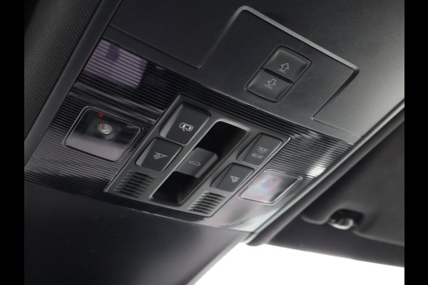 Volkswagen Tiguan Allspace 1.5 TSI R-LINE + PANORAMA | FIETSENDRAGER | TREKHAAK | MASSAGE | VIRTUAL COCKPIT | DAKDRAGERS