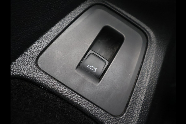 Volkswagen Tiguan Allspace 1.5 TSI R-LINE + PANORAMA | FIETSENDRAGER | TREKHAAK | MASSAGE | VIRTUAL COCKPIT | DAKDRAGERS