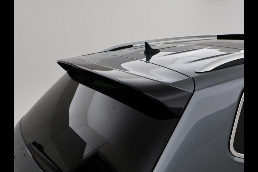 Volkswagen Tiguan Allspace 1.5 TSI R-LINE + PANORAMA | FIETSENDRAGER | TREKHAAK | MASSAGE | VIRTUAL COCKPIT | DAKDRAGERS