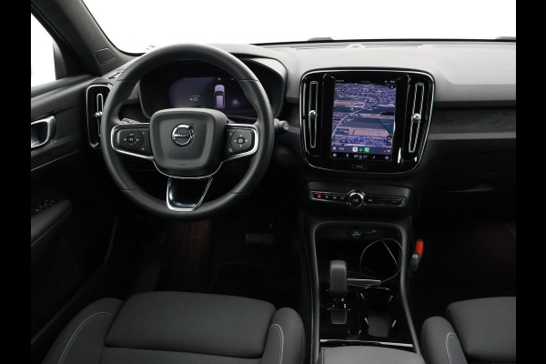 Volvo XC40 238 PK SINGLE MOTOR PLUS 69 kWh + ELEK. TREKHAAK | ACC | 19 INCH | CAMERA