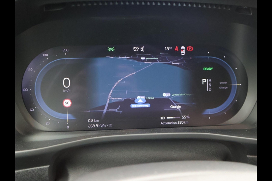 Volvo XC40 238 PK SINGLE MOTOR PLUS 69 kWh + ELEK. TREKHAAK | ACC | 19 INCH | CAMERA