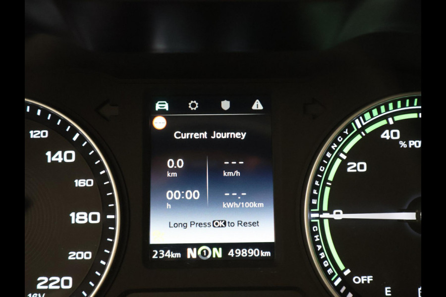 MG Mg Zs EV 45 kWh LUXURY + PANORAMA / LEDER / ADAPTIVE CRUISE / LED / CAMERA