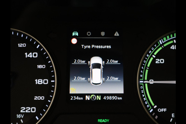 MG Mg Zs EV 45 kWh LUXURY + PANORAMA / LEDER / ADAPTIVE CRUISE / LED / CAMERA