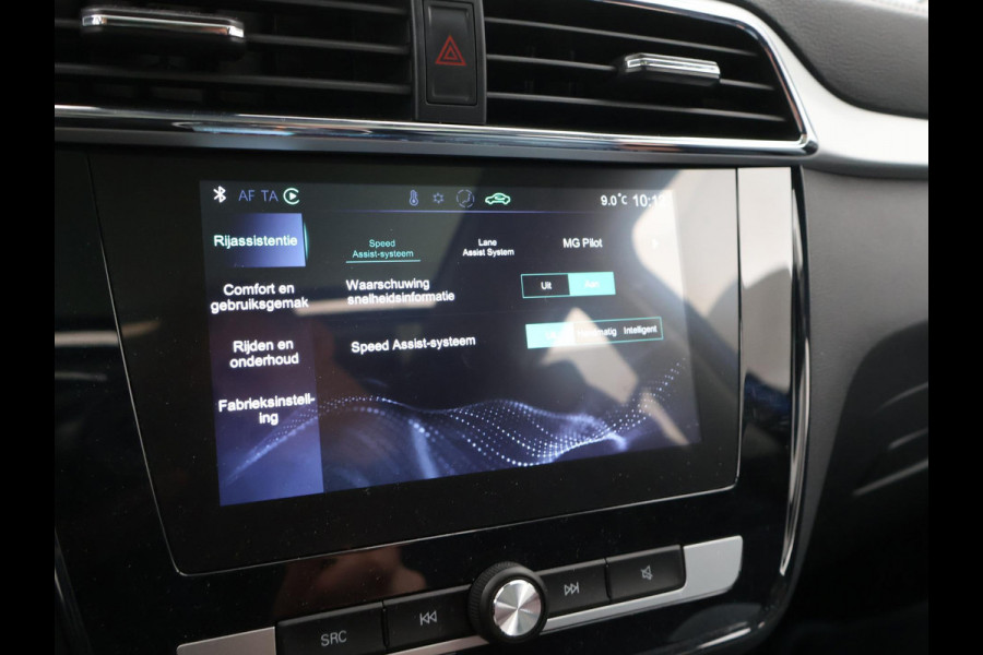 MG Mg Zs EV 45 kWh LUXURY + PANORAMA / LEDER / ADAPTIVE CRUISE / LED / CAMERA