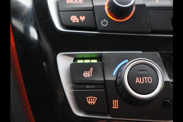 BMW 4 Serie GRAN COUPE 418i EXECUTIVE | LEDER | NAVI | STOELVERWARMING | LED | 18 INCH LMV