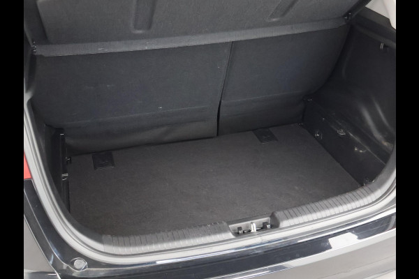 Kia Venga 1.6 CVVT AUTOMAAT + STUUR/STOELVERWARMING | PARKEERSENSOREN | LMV | CLIMATE CONTROL