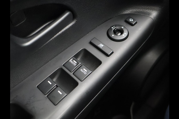 Kia Venga 1.6 CVVT AUTOMAAT + STUUR/STOELVERWARMING | PARKEERSENSOREN | LMV | CLIMATE CONTROL