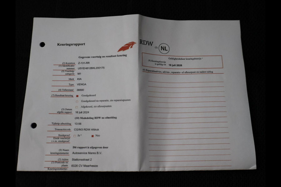 Kia Venga 1.6 CVVT AUTOMAAT + STUUR/STOELVERWARMING | PARKEERSENSOREN | LMV | CLIMATE CONTROL